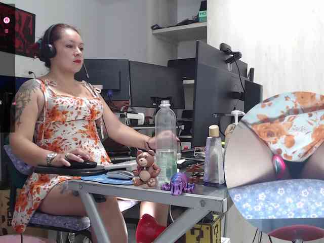 Leidydi223 webcam