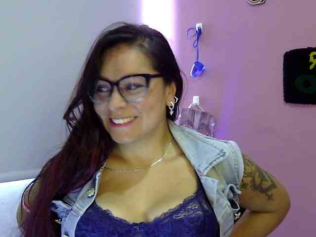 Leidydi223 webcam