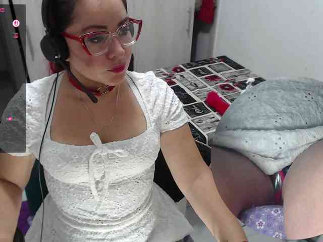 Leidydi223 webcam