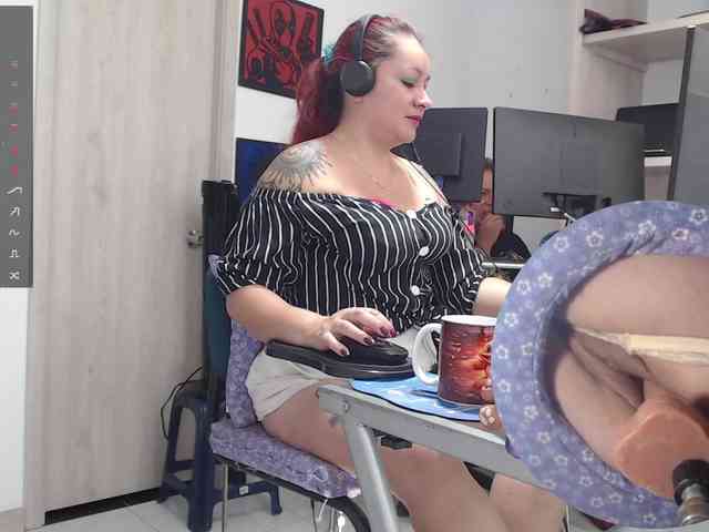 Leidydi223 Live Webcam on BongaCams