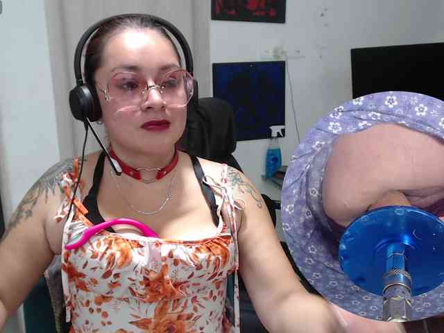 Leidydi223 webcam