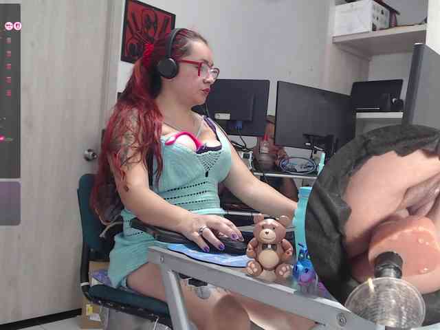 Leidydi223 Live Webcam on {site_name}
