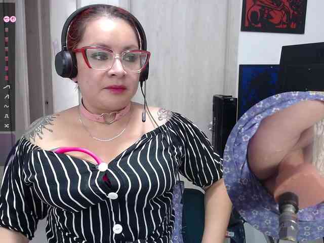 Leidydi223 webcam