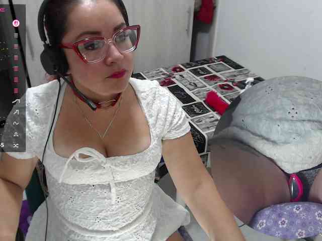 Leidydi223 webcam