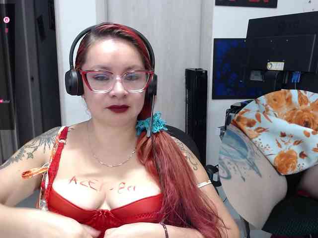 Leidydi223 webcam