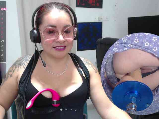 Leidydi223 webcam