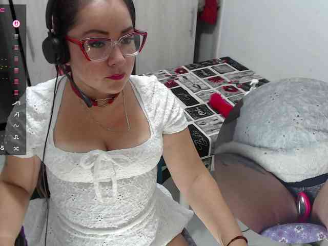 Leidydi223 webcam