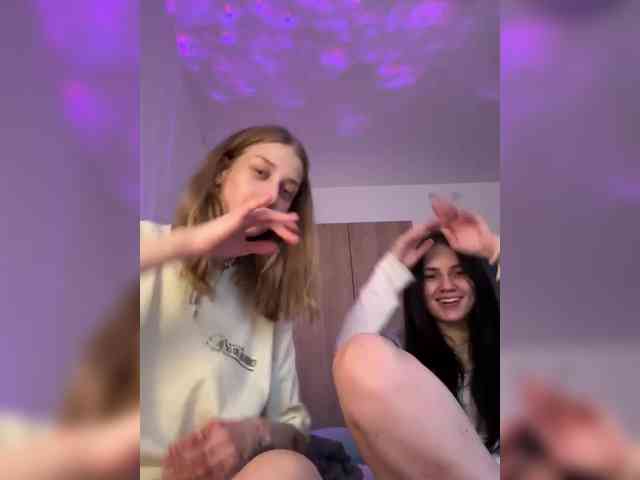 online web cam SashaEmma