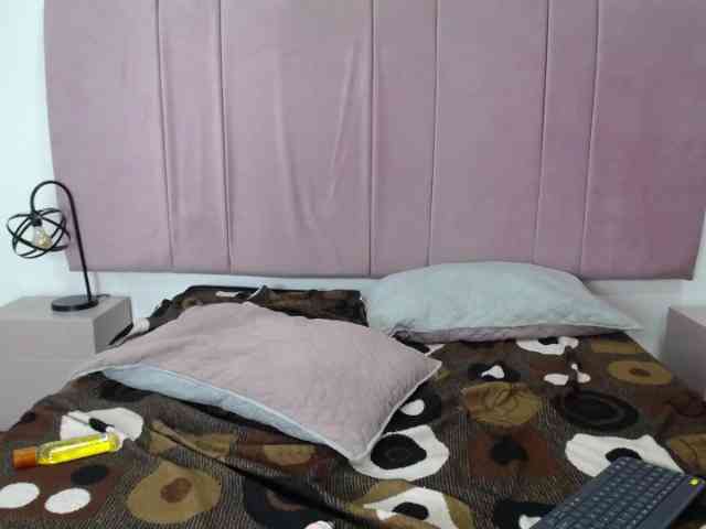 KamylaBaker webcam