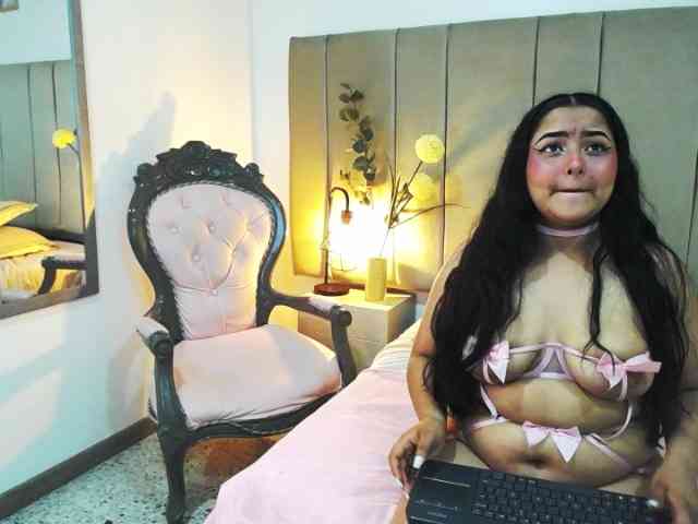 KamylaBaker webcam