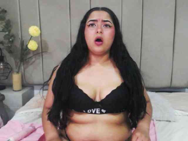 KamylaBaker webcam