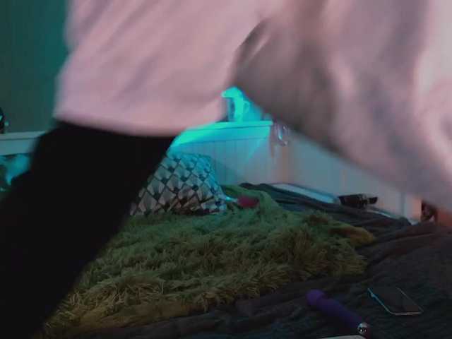 go to chat with Z0mb1el0ll1