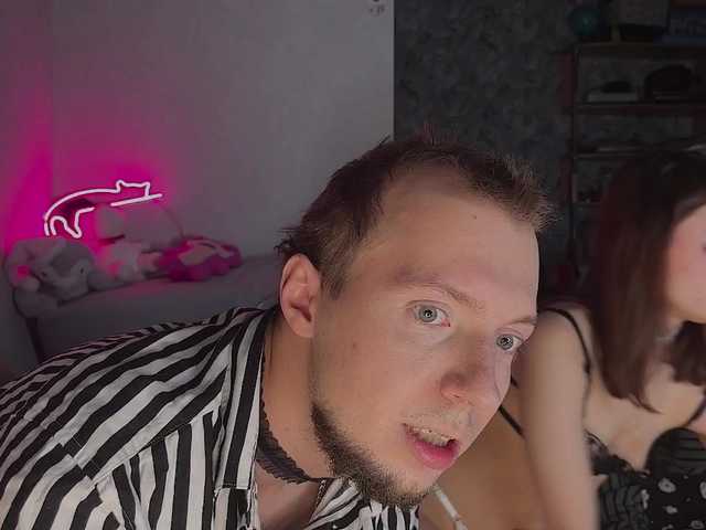 go to chat with Z0mb1el0ll1