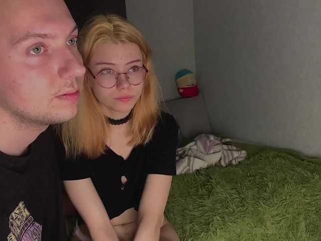 Z0mb1e's BongaCams show and profile