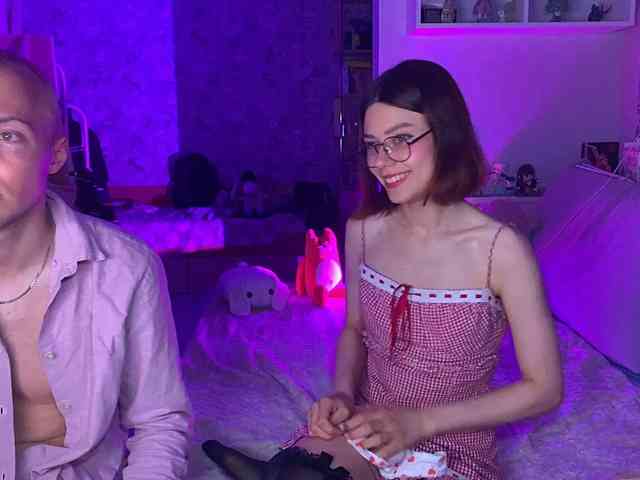 Z0mb1el0ll1 webcam