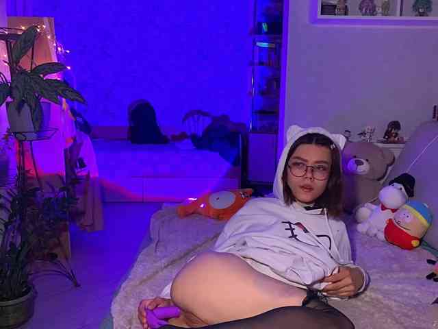 hot striptease Z0mb1e