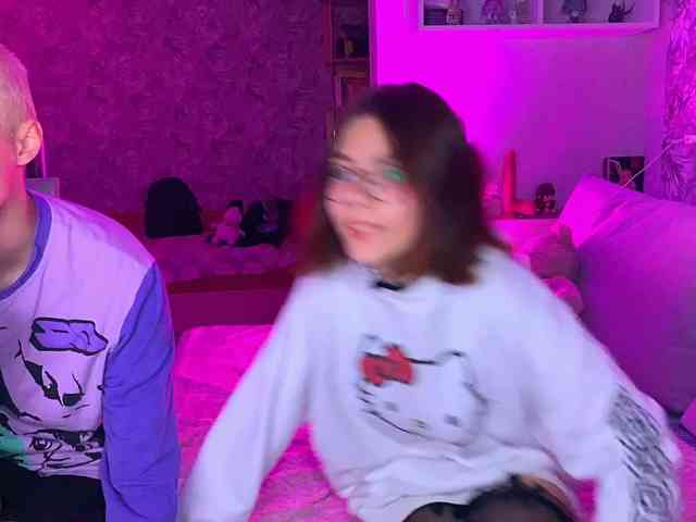 Z0mb1el0ll1 webcam