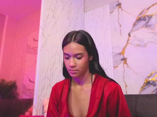 Artemiss-tay's BongaCams show and profile