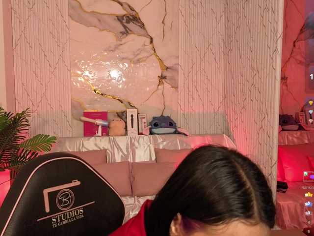 Artemiss-tay's BongaCams show and profile