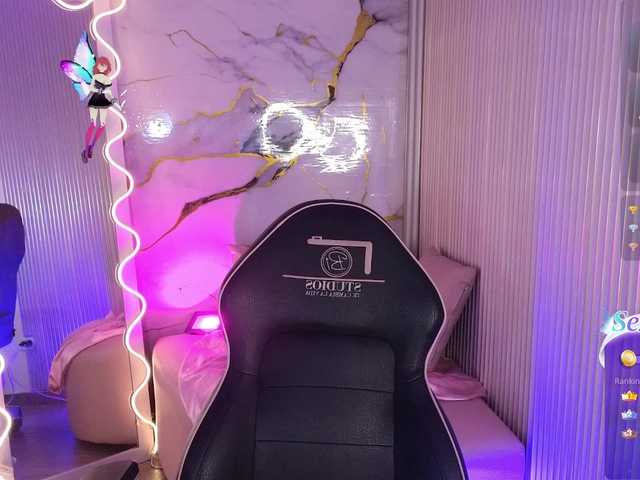 Artemiss-tay's BongaCams show and profile