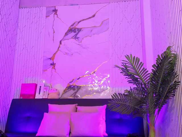 Artemiss-tay's BongaCams show and profile