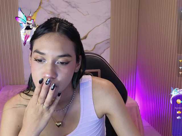 Artemiss-tay's BongaCams show and profile