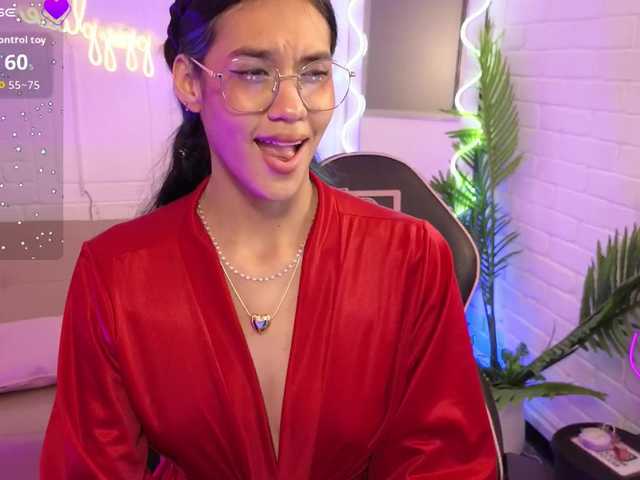 Discover Artemiss-tay, she wants to masturbate for you Artemiss-tay from BongaCams