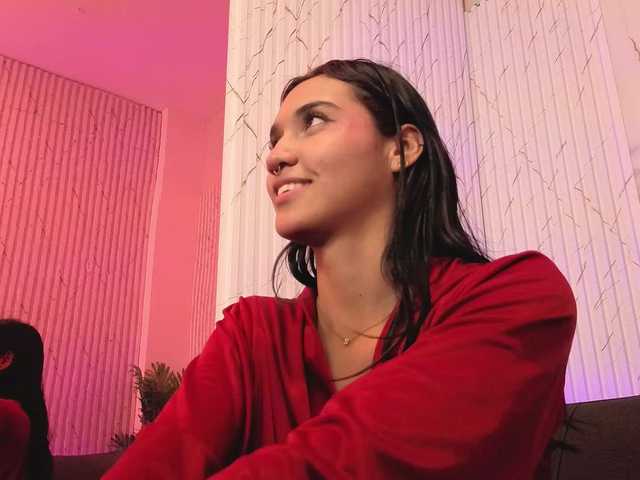 Artemiss-tay's BongaCams show and profile