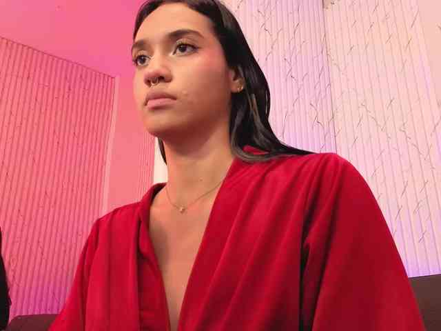 Artemiss-tay Live Webcam on BongaCams