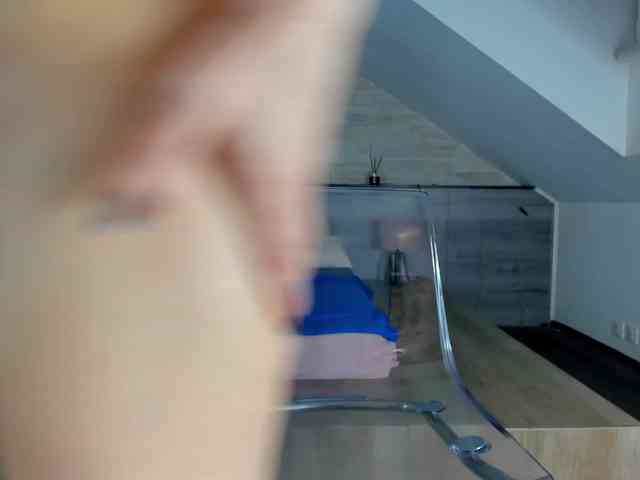 foxxy-milf webcam