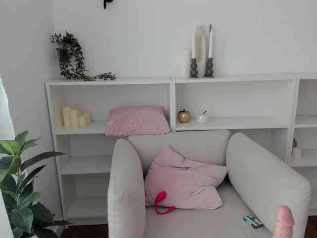 evelyne-fox webcam