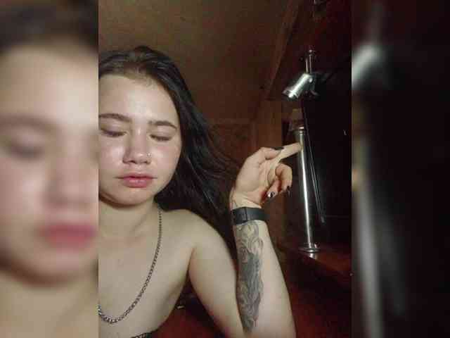 Mari0108-1 webcam