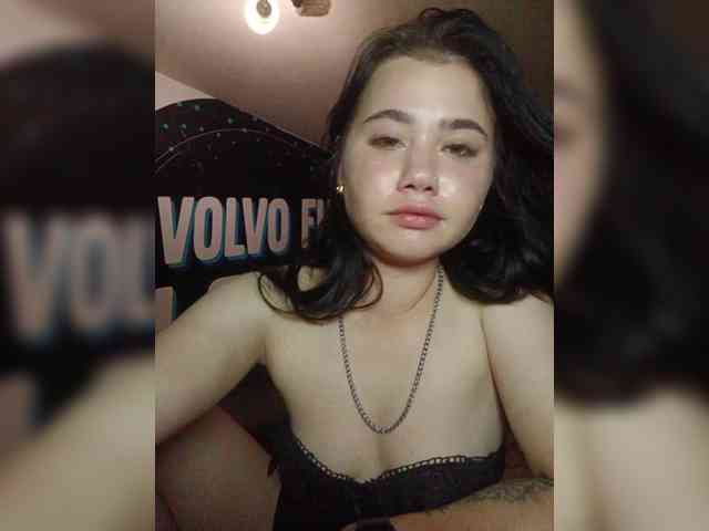 Mari0108-1 webcam