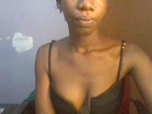 Horny-hearts's BongaCams show and profile