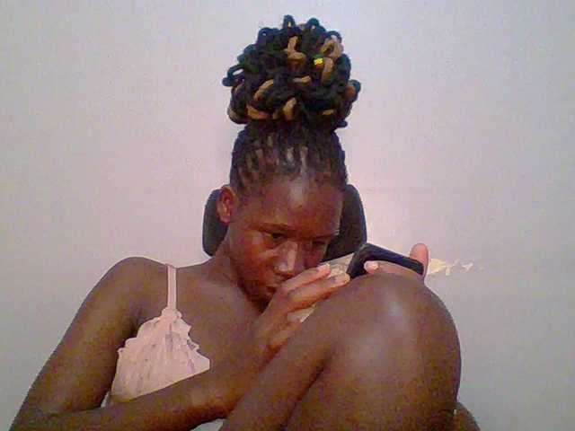 Horny-hearts's BongaCams show and profile