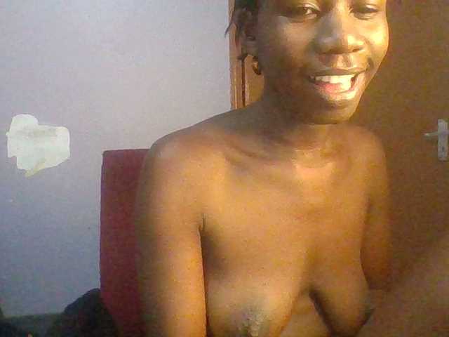 Horny-hearts's BongaCams show and profile