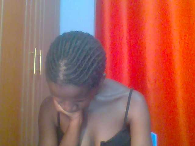 Horny-hearts's BongaCams show and profile