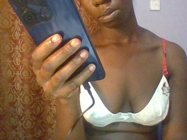 Horny-hearts's BongaCams show and profile