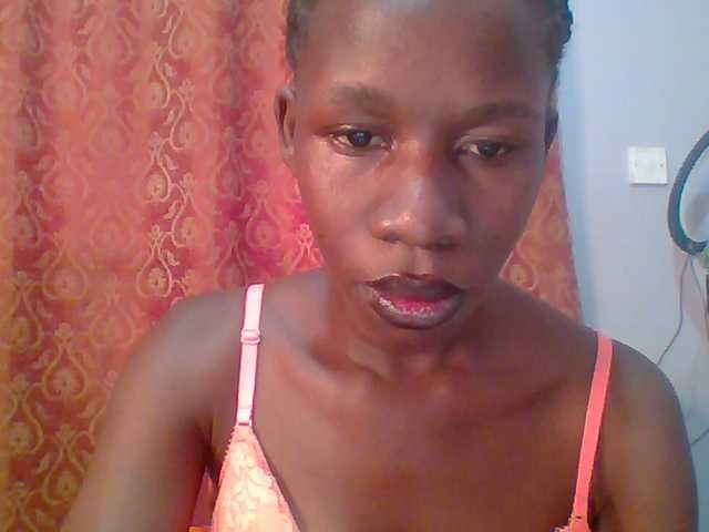 Horny-hearts's BongaCams show and profile