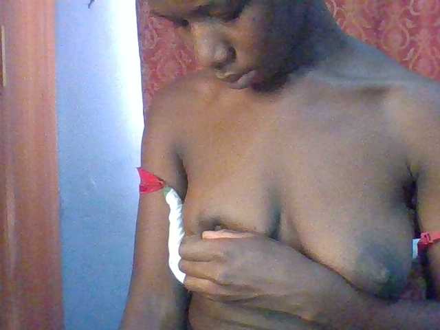 Horny-hearts's BongaCams show and profile