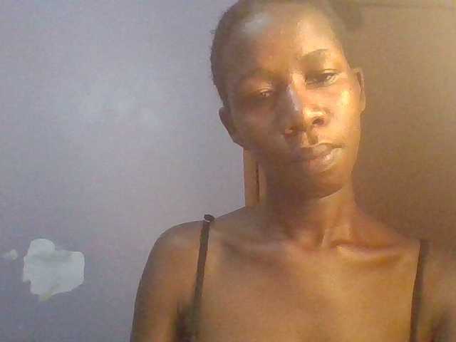 Horny-hearts's BongaCams show and profile