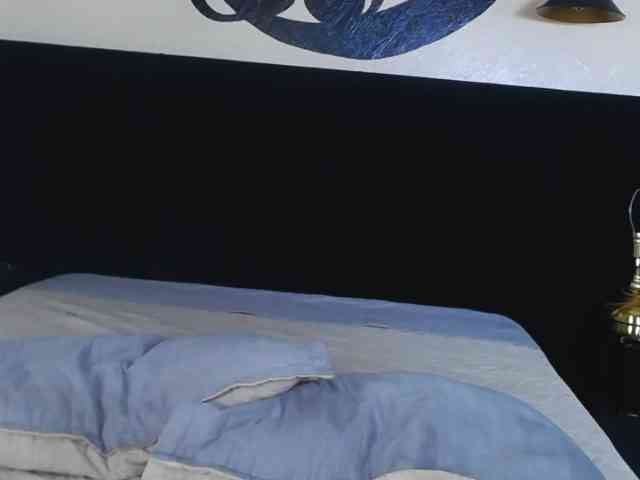 ViolettaParkerr webcam
