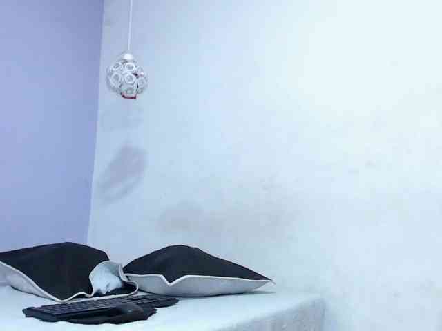 penelope-gucci webcam