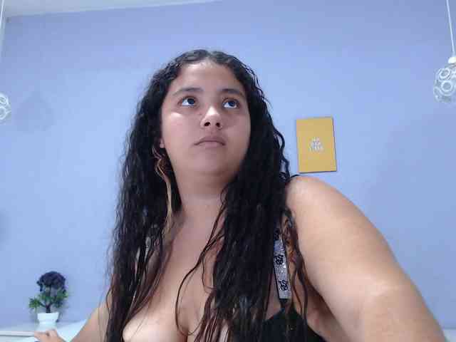 penelope-gucci Live Webcam on BongaCams