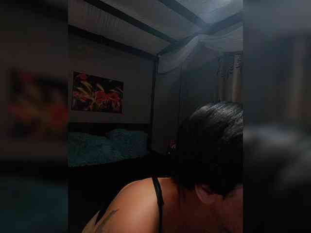 Julya92aa webcam