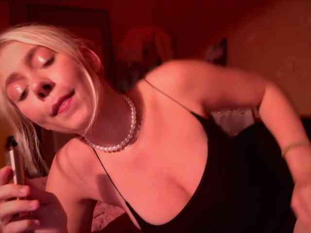 nude live sex AliceOceanEyes