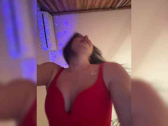 KristiSSS1 webcam