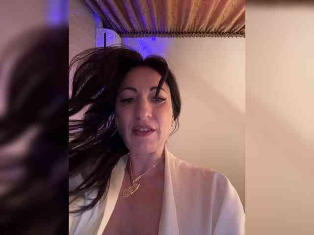 KristiSSS1 webcam