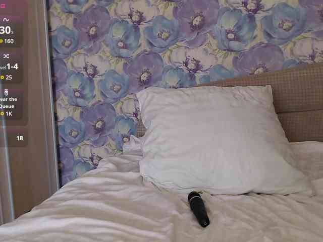 KristiSSS1 webcam