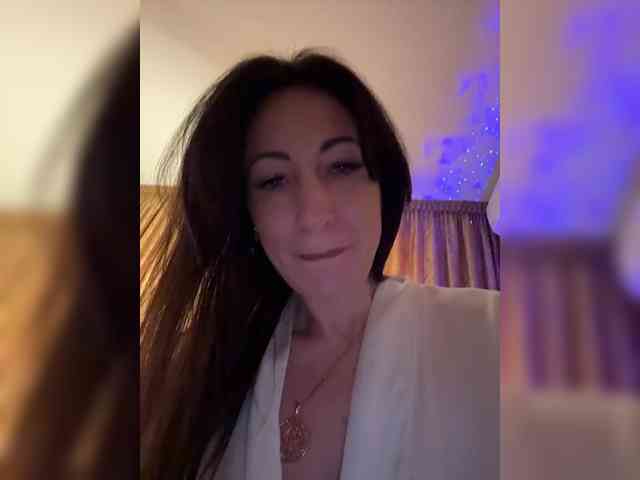 KristiSSS1 webcam